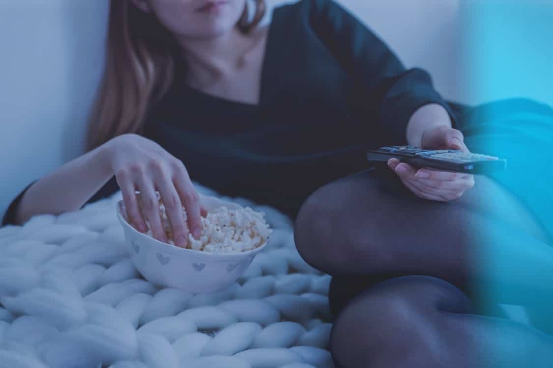 5 Tips to Host a Great Horror Movie Night Online